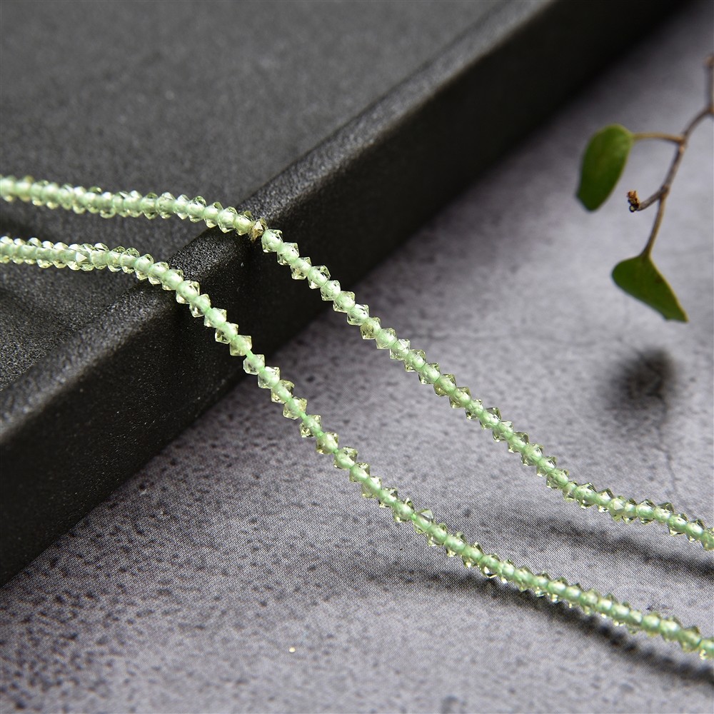 Rang de colliers Boutons/Disque, Péridot, facetté, 01 x 02mm (33cm) | Marco Schreier