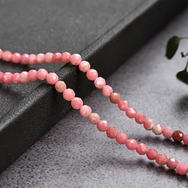 String Beads, Rhodonite, faceted, 03mm (39cm) | wholesaler gems & healing stones
