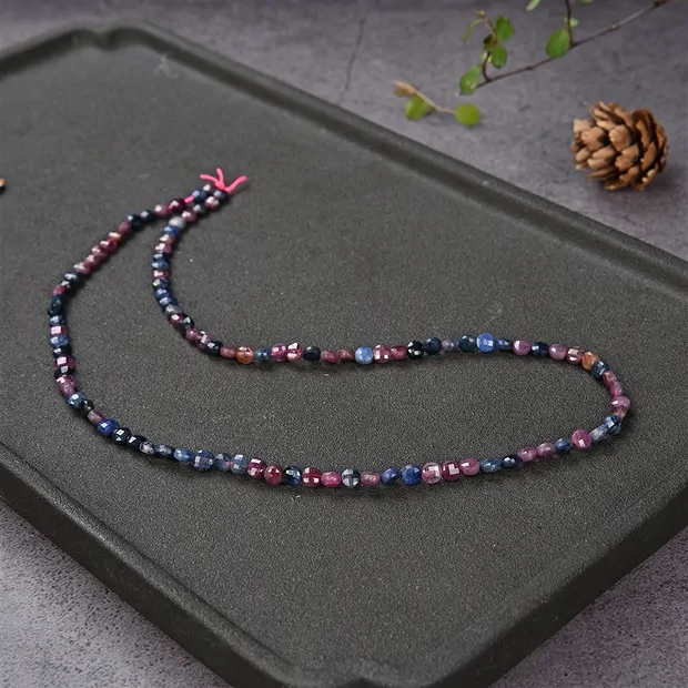 Rang de collier disque/pièce, Rubis/Saphir, facetté, 04mm (39cm) | Marco Schreier