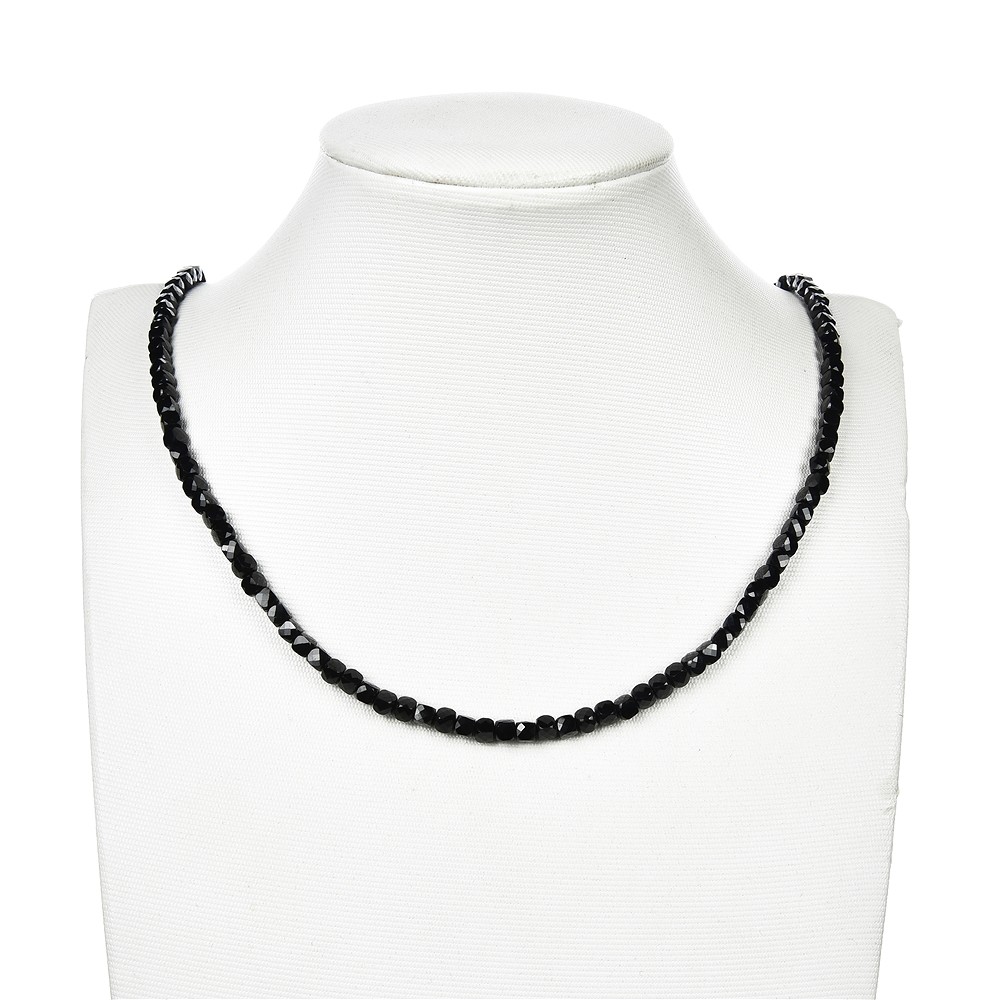 Turmalina negra (chorlo), facetada, 04mm | Marco Schreier