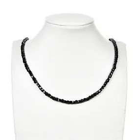 Stringed beads, Tourmaline (black), 04mm, faceted | Marco Schreier