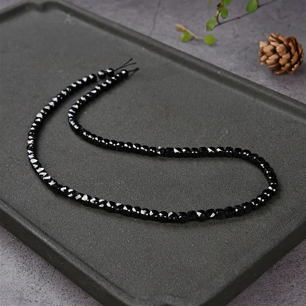 Rang de collier, Schorl (stab.), 04mm, facetté | Marco Schreier