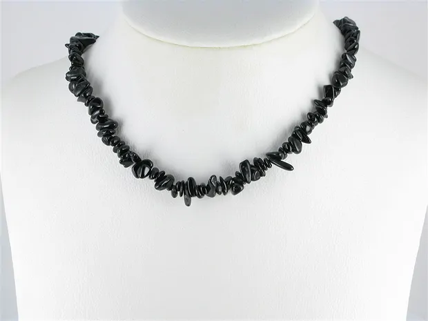 Strand splinter, Tourmaline (stab.), 02-04 x 05-10mm (88cm) | Marco Schreier