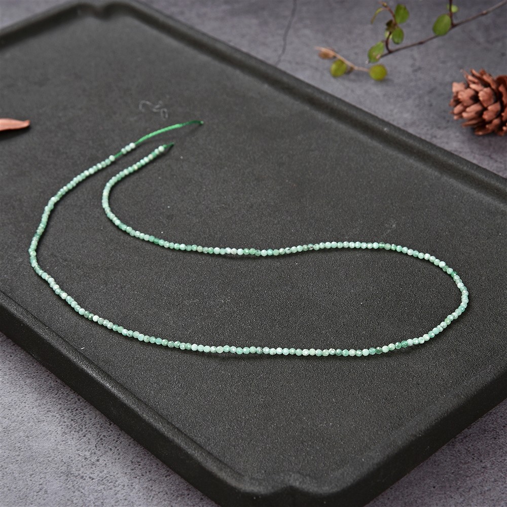 Strang Kugeln, Smaragd, facettiert, 02,5-03,0mm | Marco Schreier