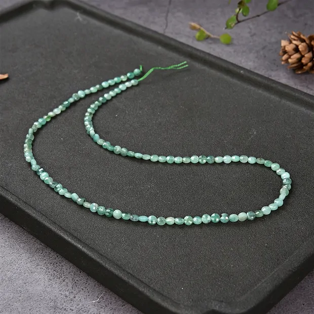 Strand slice/coin, emerald, faceted, 04mm (39cm) | Marco Schreier