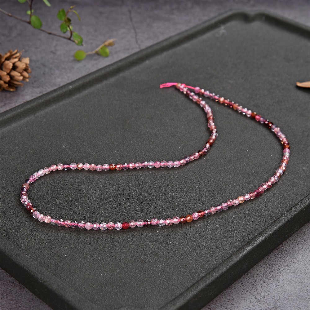 String Beads, Spinel (pink-red), faceted, 03mm | gems, healing stones & jewelry