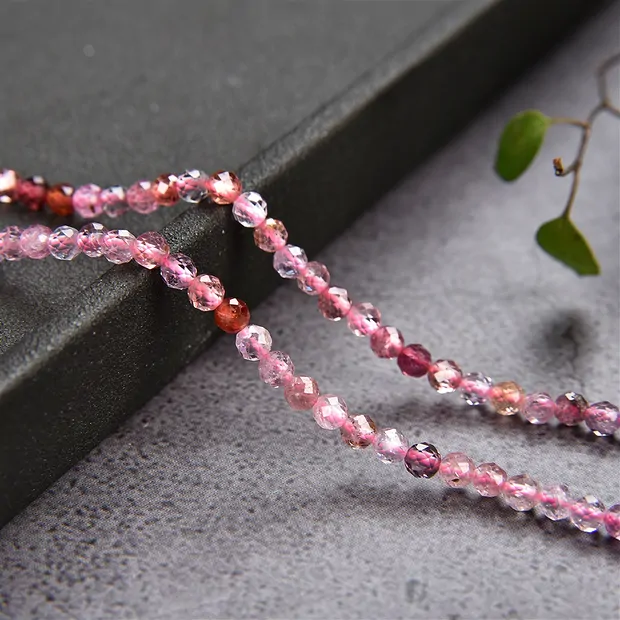 String Beads, Spinel (pink-red), faceted, 03mm | gems, healing stones & jewelry