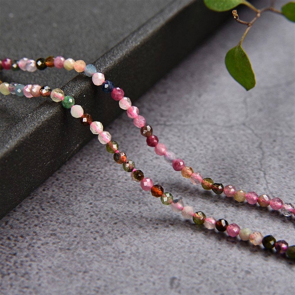 Rang de colliers boules, Tourmaline (polychrome/rose), à facettes, 02 - 02,5mm (38cm) | Marco Schreier