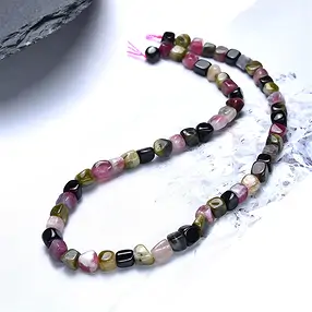 Collar de cubos, turmalina (coloreada), 06 x 07mm (39cm) | Marco Schreier
