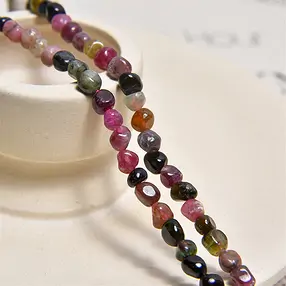 Rang de colliers Nuggets, Tourmaline (polychrome), 04 - 05mm | Marco Schreier