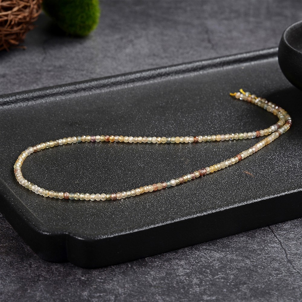 Collar de botones, Zircón (natural, Oro-marrón), facetado, 02 x 03mm | Marco Schreier