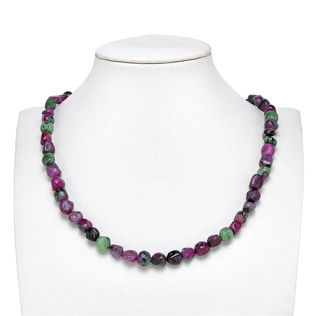 Strand of nuggets, Zoisite with Ruby, 07-09 x 07-09mm | Marco Schreier