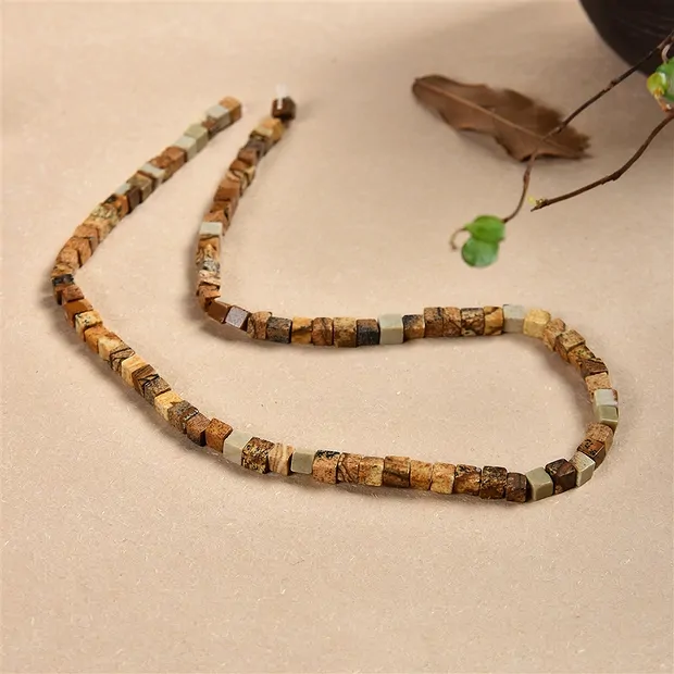 Strand cube, Jasper (Landscape), 04mm (39cm) | wholesaler gems & healing stones