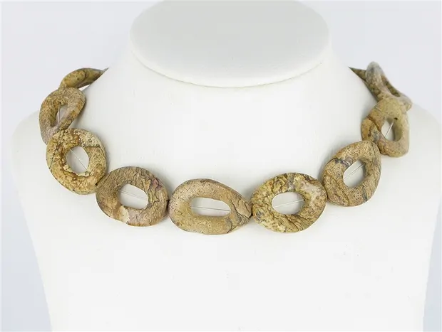 Twisted strand frame, Jasper (Landscape), 30 x 20mm | Marco Schreier