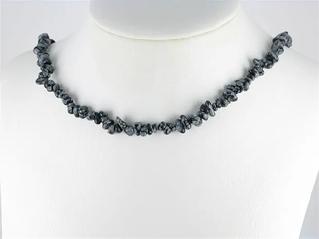 Astilla de filamento, Obsidiana (obsidiana copo de nieve), 02-04 x 05-10mm (88cm) | Marco Schreier