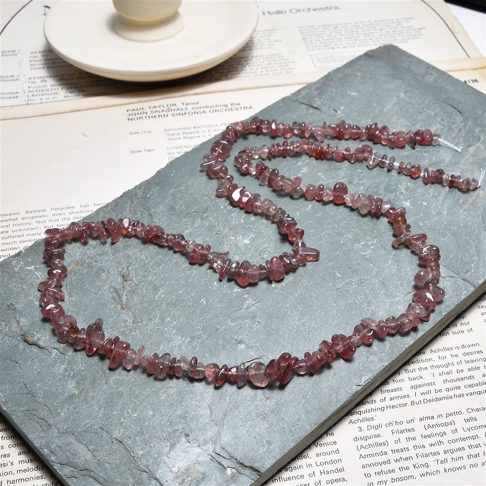 Strand of chips, Strawberry Quartz, 05 - 08mm (80cm) | Marco Schreier