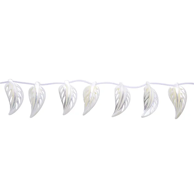 Strand of leaves, Mother of Pearl (light), 20 x 40mm | Marco Schreier