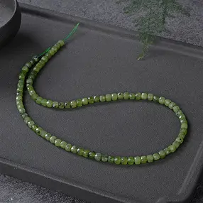 Stringed beads, Serpentine, 04mm, faceted (39cm) | Marco Schreier