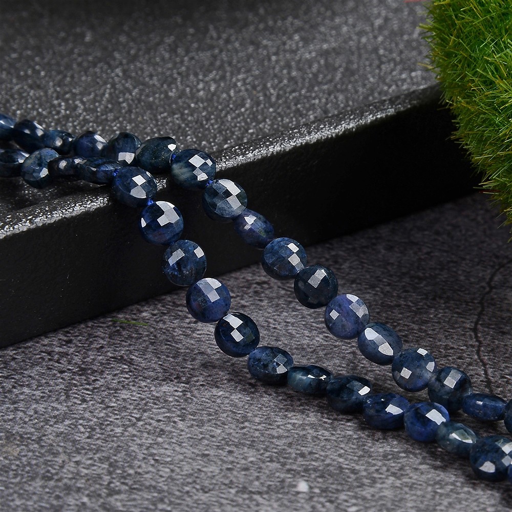 Coin strand, Dumortierite, 04 x 02mm, faceted (39cm) | Marco Schreier