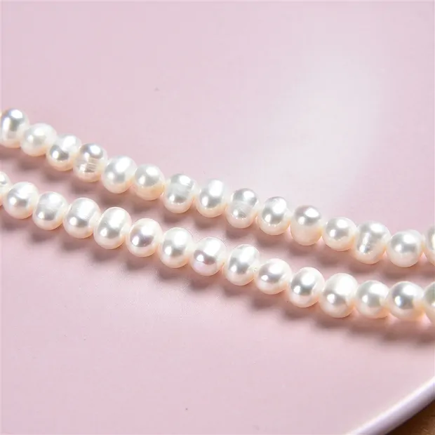 Potatoe strand, freshwater pearl, 05.5 - 06mm | wholesaler gems & healing stones