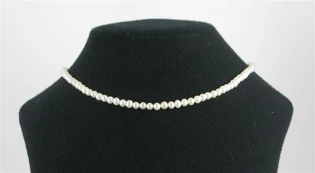 Round strand, freshwater pearl white-cream, 04 - 04.5mm | Marco Schreier