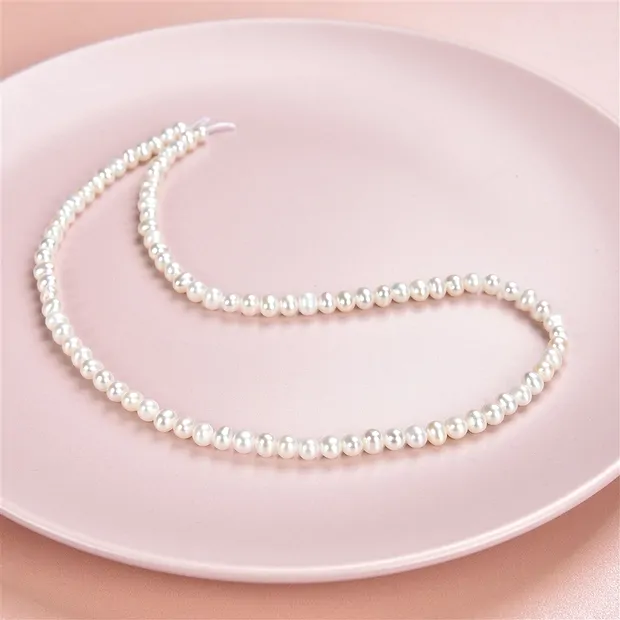 Strang Potatoe, Süßwasser-Perle, weiß-creme, 04 x 05-06mm | Marco Schreier