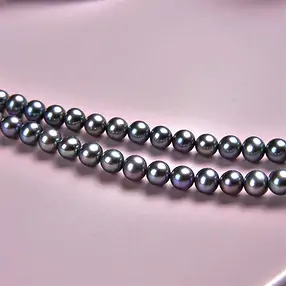 Rang de collier Potatoe rond, perle d'eau douce pétrole (teintée), 05mm | Marco Schreier