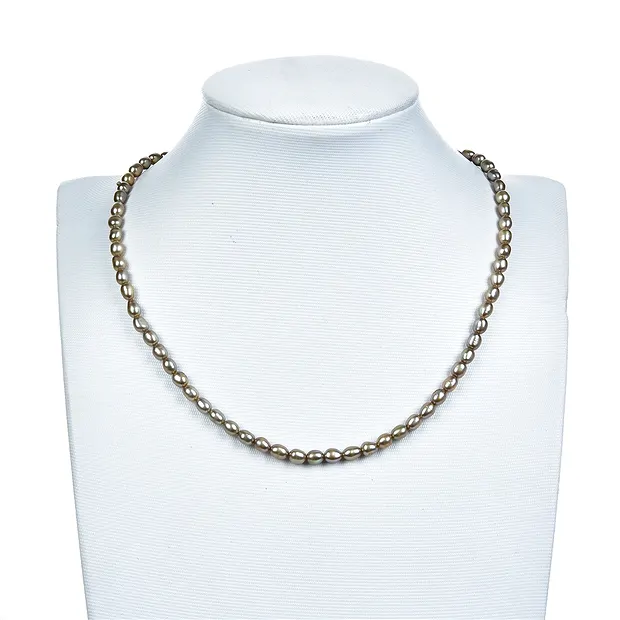 Rang de collier grain de riz, perle d'eau douce, jaune-vert (teintée), 06-07mm | Marco Schreier