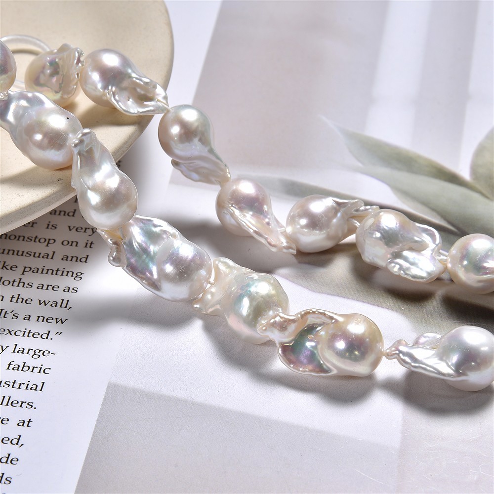 Rang de colliers perle baroque, perle d'eau douce, crème-blanc, 13-20 x 9-10mm | Marco Schreier