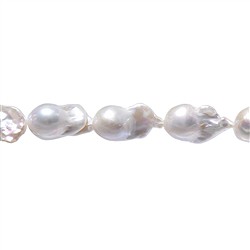 141841401315 Strang Barockperle, S&#xFC;&#xDF;wasser-Perle, creme-wei&#xDF;, 13-20 x 9-10mm | Marco Schreier