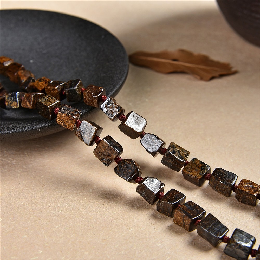 Strand of cubes, Bronzite, 06-08 x 06-08mm (43cm) | Marco Schreier