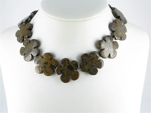 Flor en tiras, Bronzita, 30mm | piedras preciosas, piedras curativas y joyería