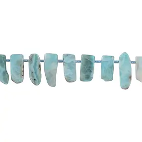 Stringed beads freeform flat, Larimar, 05-08 x 12-22mm, gradient | Marco Schreier