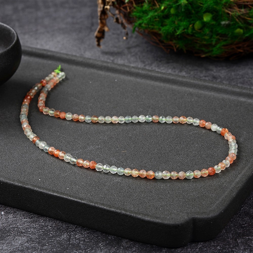 Rang de collier boules, Pierre de soleil (Arusha), 04mm, à facettes | Marco Schreier