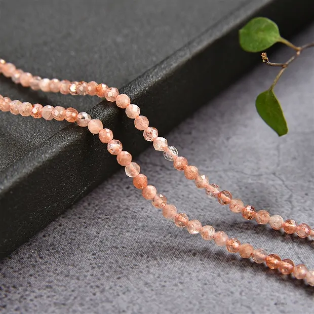 String Beads, Sunstone, faceted, 02mm (39cm) | wholesaler gems & healing stones