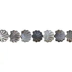 Filo di conchiglia, Madreperla (scura), 12 x 13 mm | Marco Schreier