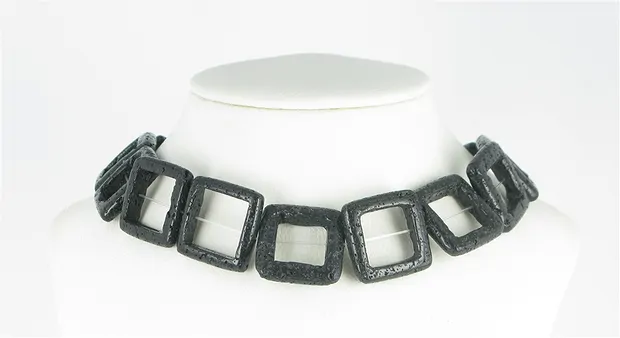 Strand frame, lava (polished/waxed), 25 x 25mm | gems, healing stones & jewelry