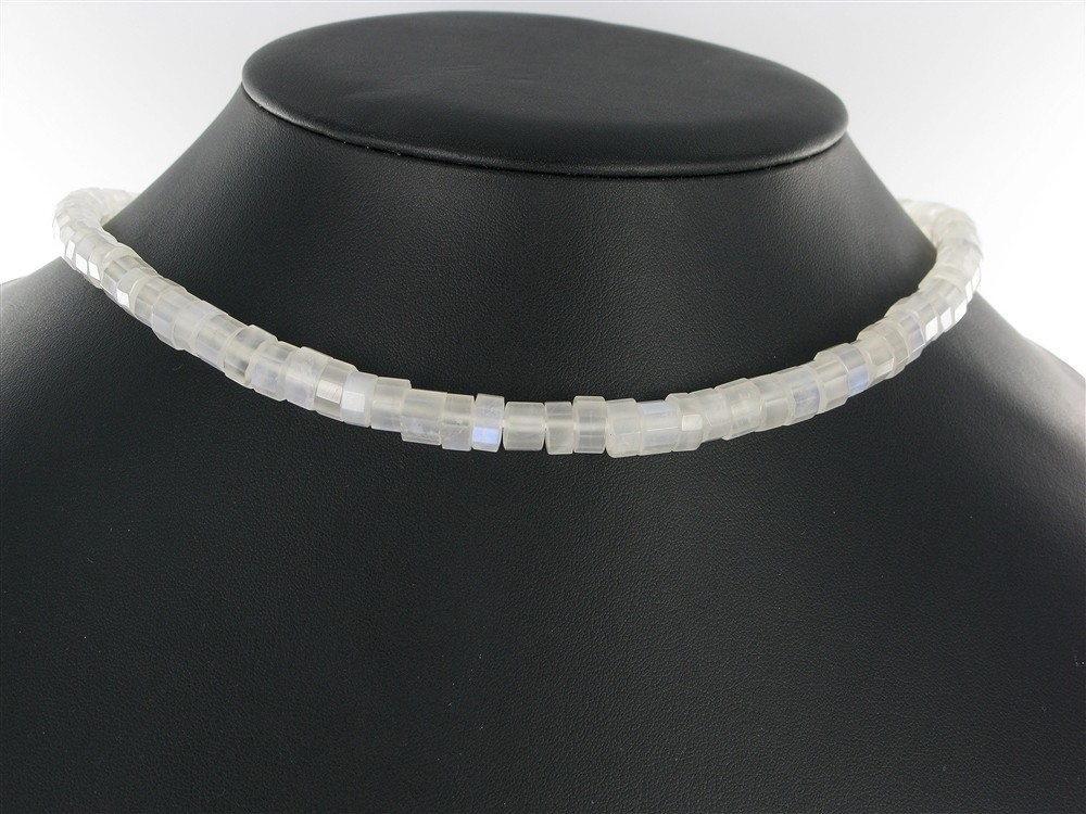 Filamento cilíndrico, labradorita (blanca) AA, facetado, 04 x 07-08mm | Marco Schreier