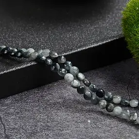 Rang de colliers, Quartz oeil-de-chat, facetté, 04 x 02mm | Marco Schreier