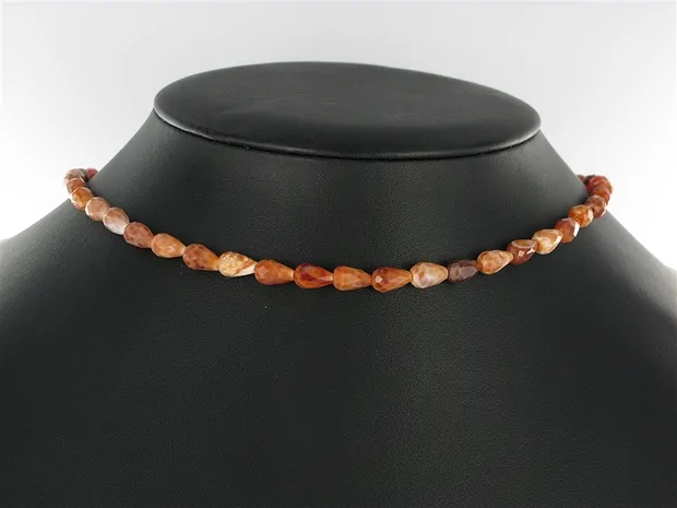Perla a goccia, agata serpente rossa (tagliata), sfaccettata, 09 x 06 mm | Marco Schreier