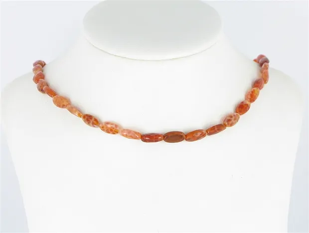 Strand Marquise, Agate (Snakeskin Agate) red (dyed), faceted, 12 x 06mm | Marco Schreier