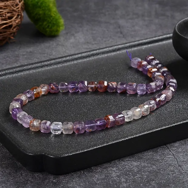 Stringed beads, Cacoxenite, 08mm, faceted (39cm) | Marco Schreier