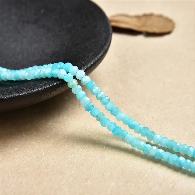 Button strand, Amazonite (light), faceted, 02 x 03mm | Marco Schreier