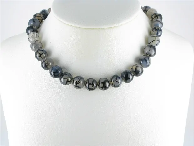 Rang de collier boules, Agate (Agate serpentine) noir (teintée), 12mm | Marco Schreier