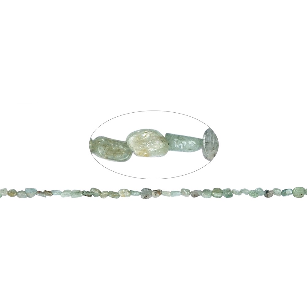 Strand of nuggets, Kyanite (green), 06-10 x 04-07mm | Marco Schreier