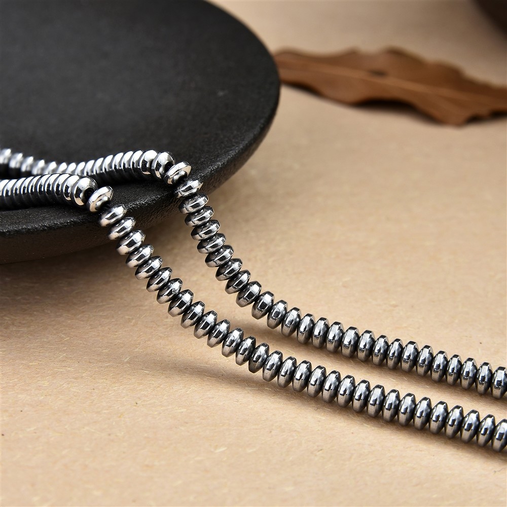 Strang Button, Hämatin silber (gef.), 02 x 04mm | Marco Schreier