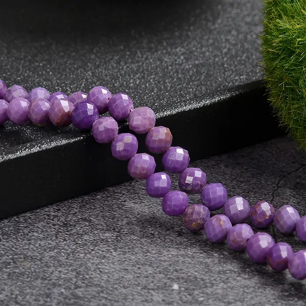 String Beads, Phosphosiderite AAA, faceted, 06mm | Marco Schreier