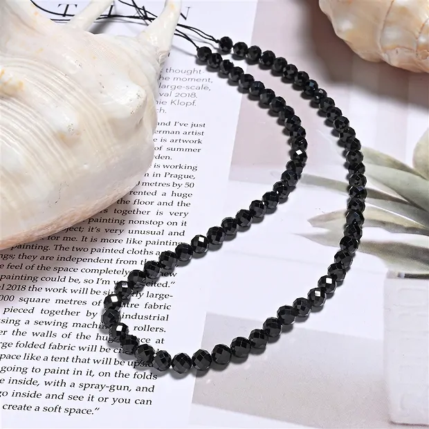 String Beads, Spinel (black), 06mm, faceted, (39cm) | Marco Schreier