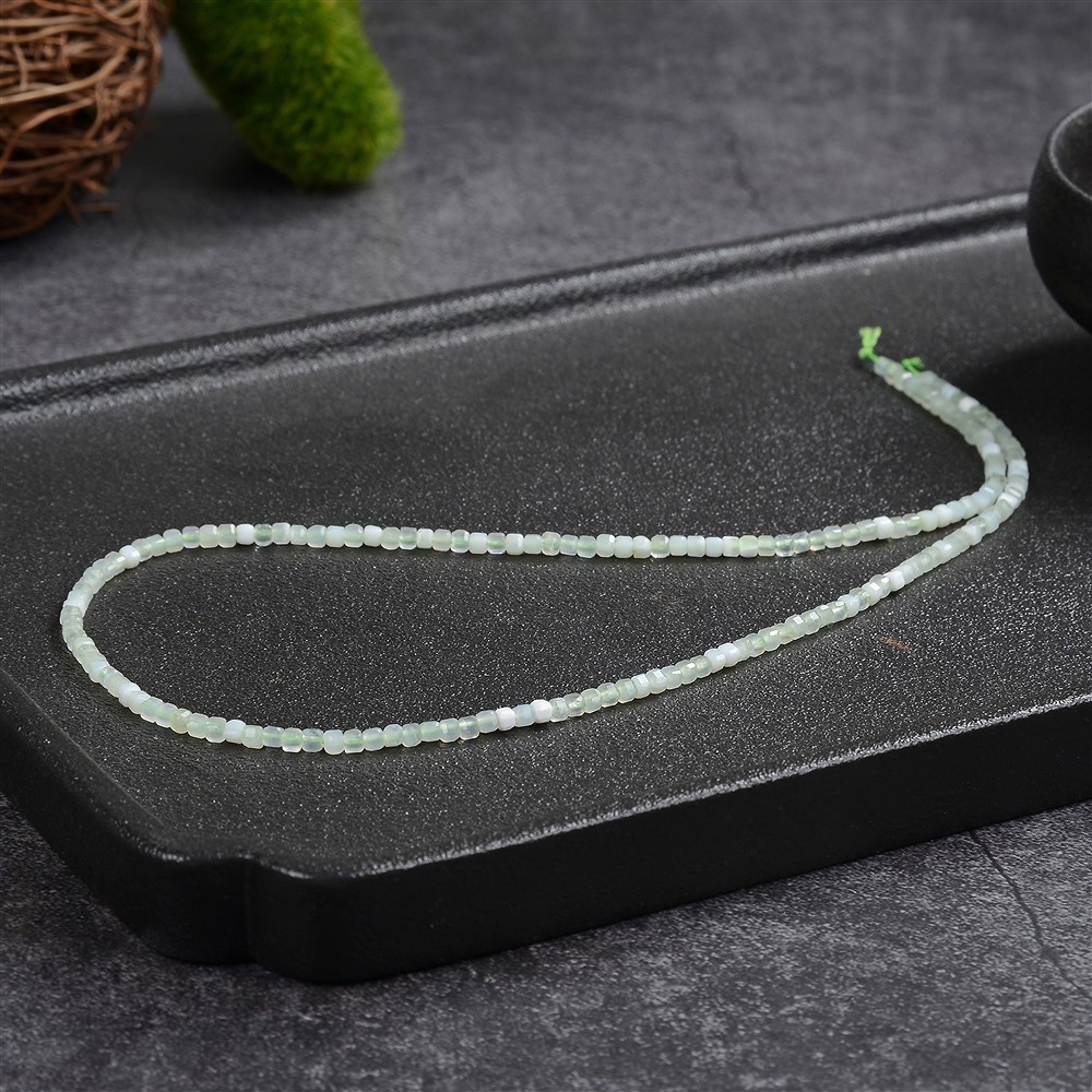 Cubo de filamento, crisopal, facetado, 02 x 02 x 02mm (39cm) | Marco Schreier