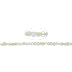 144710210221 Strand cube, chrysopal, faceted, 02 x 02 x 02mm (39cm) | Marco Schreier